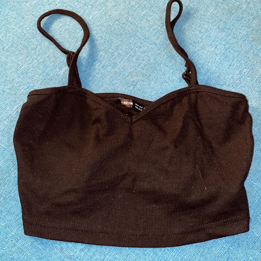 Black crop top